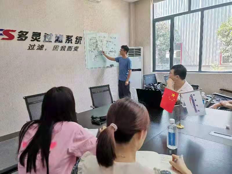多靈技術(shù)培訓(xùn)，只為更好的服務(wù)
